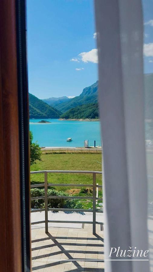 פלוזינה Piva Lake מראה חיצוני תמונה